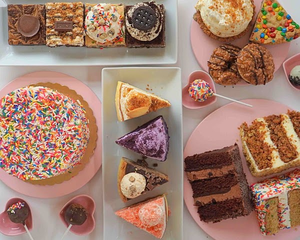 Posh Pop Bakeshop 4