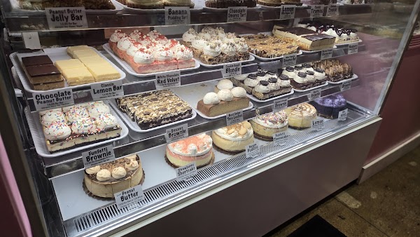 Posh Pop Bakeshop 3