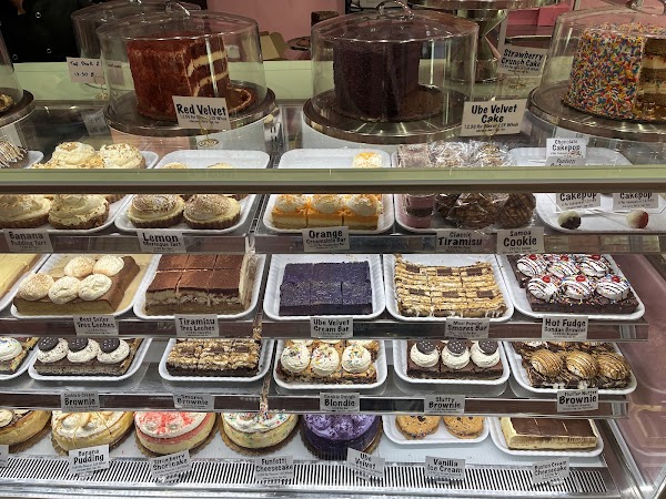 Posh Pop Bakeshop 2