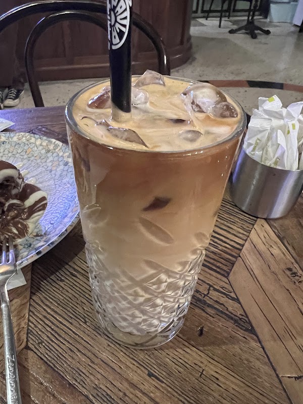 Paula Coffee & Bakery