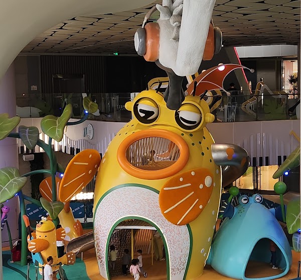 Bantian Commercial Plaza 2