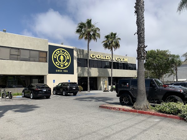 Gold's Gym Venice 4
