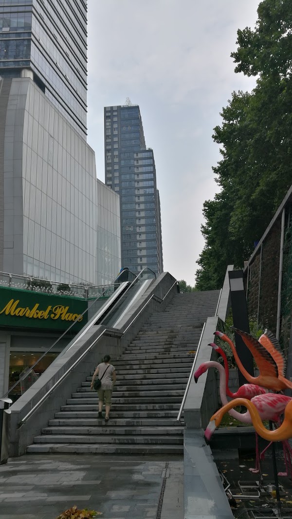 金茂广场