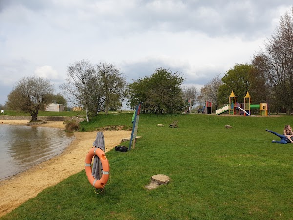Cotswold Country Park & Beach 5