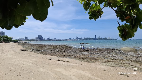 Wong Amat Beach 5