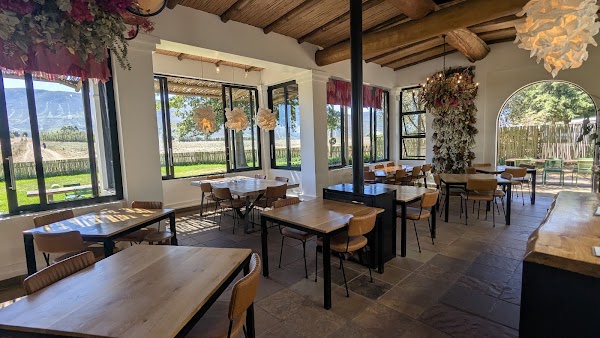 Bloem Restaurant at Paul Cluver 1
