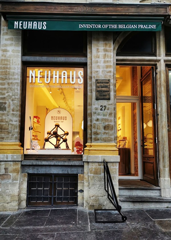 NEUHAUS Bruxelles Grand Place 3