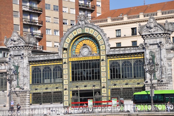 Estación de tren Bilbao La Concordia 1