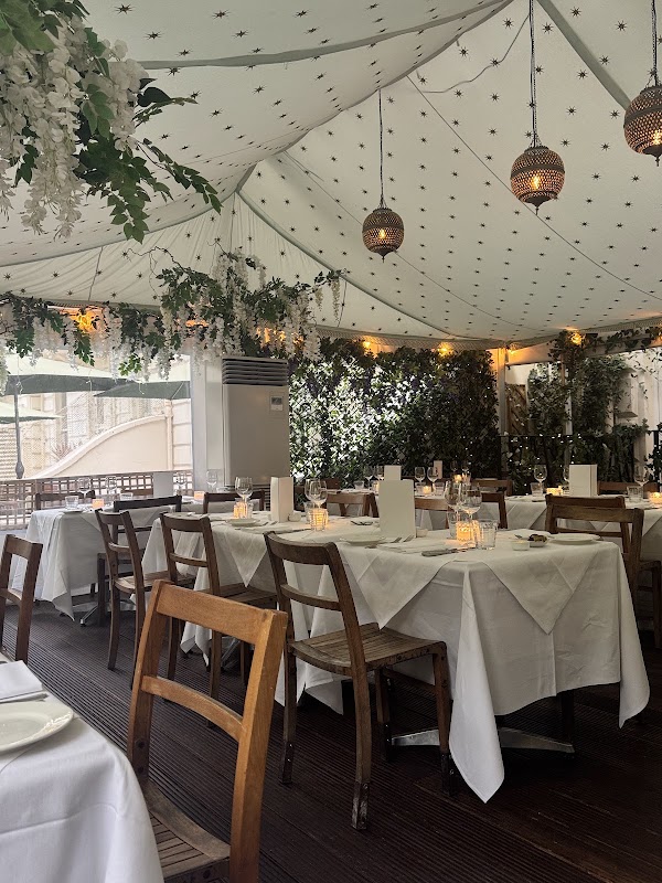 Ognisko Restaurant 2