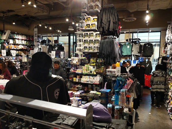 Hot Topic 2