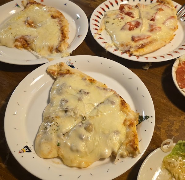 Tony's Pizza 5