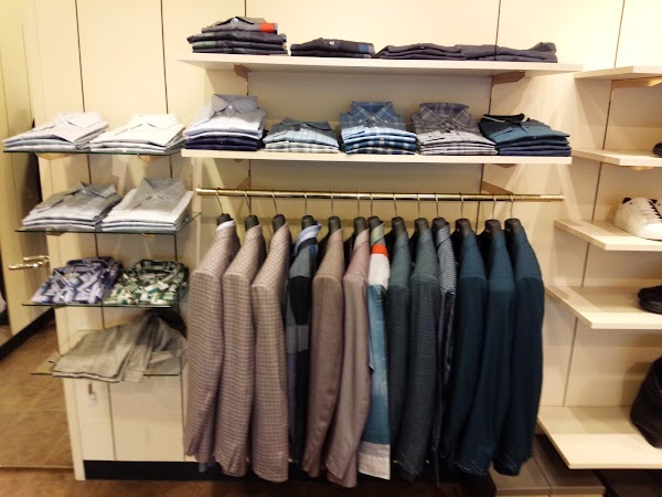 Brioni - Gotemba Premium Outlets 5