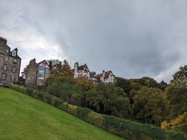Ramsay Garden 3