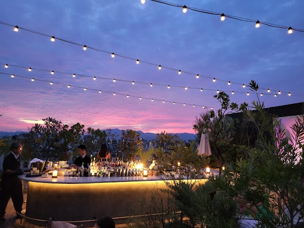 CICON ROOFTOP BAR by NOHGA HOTEL 3