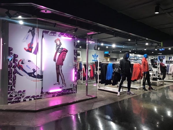 Adidas Originals Tai Bei Jing Station