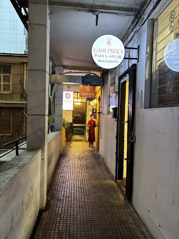 The Cafe Apartment 1