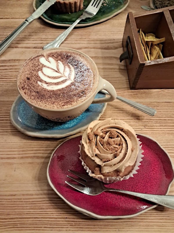 Books N' Cup Cafe 3