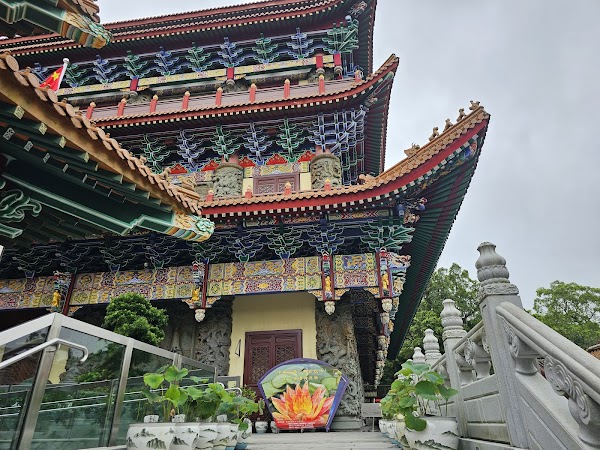 Po Lin Monastery 5