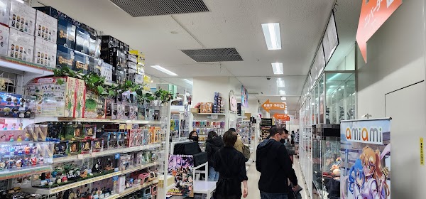 amiami Akihabara Figure Tower 3