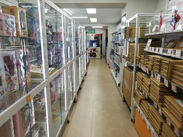 amiami Akihabara Figure Tower 2
