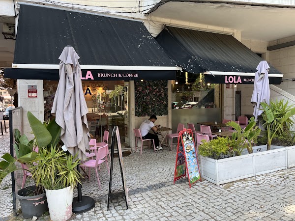 Lola Brunch & Coffee