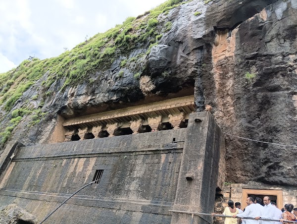 Shree Girijaatmaja Ganapati Temple, Lenyadri (Ashtavinayaka Kshetra)