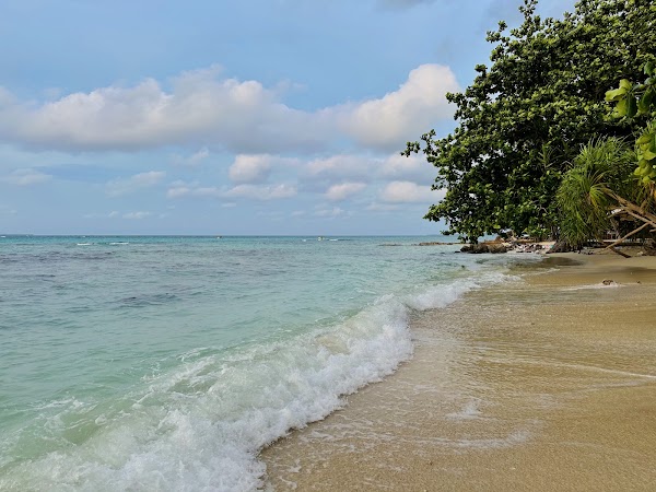 Pantai Tanjung Gelam 3