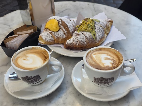 L' Antico Forno Di Fontana Di Trevi 3