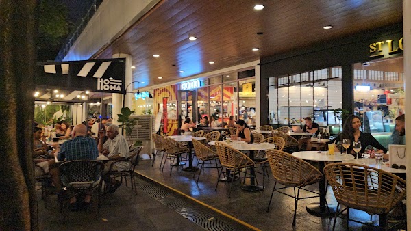 Bonifacio High Street 4