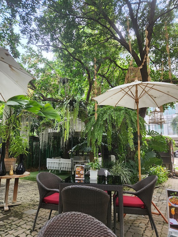 Baan Mae Café & Restaurant