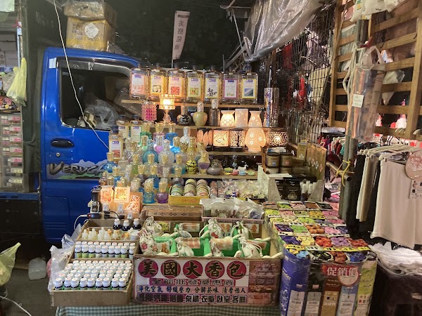 Dadong Night Market 3