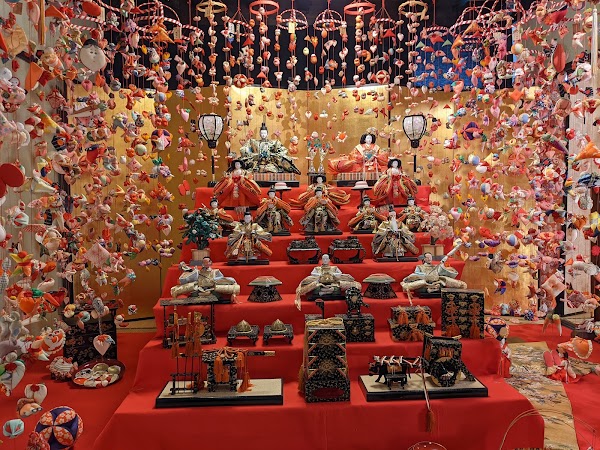Chamber of Hina dolls, Inatori Culture Park