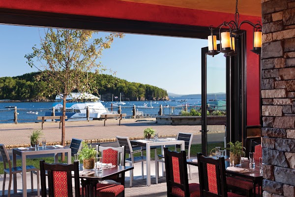 Paddy's Irish Pub & Restaurant