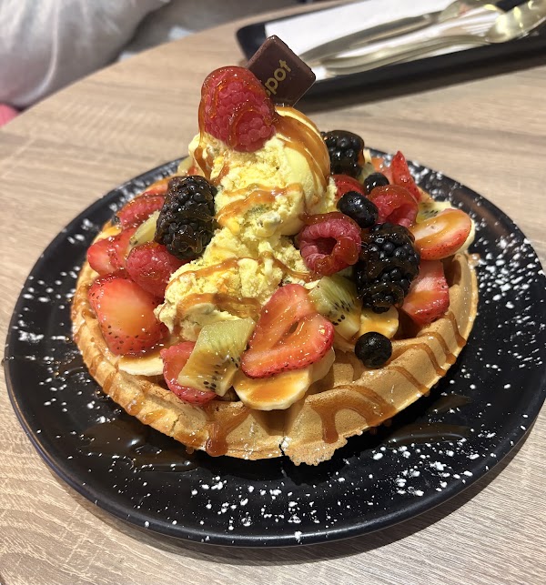D Spot Desserts St Clair Avenue West Toronto 4