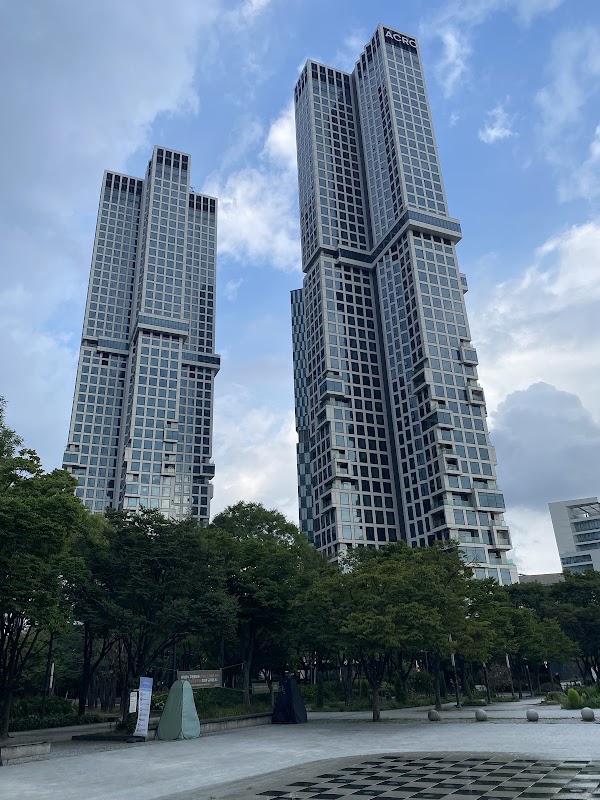Acro Seoul Forest 5
