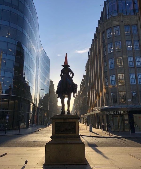 Equestrian statue of the Duke of Wellington, Glasgow 5