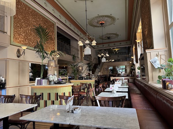 Centrál Grand Cafe & Bar 2
