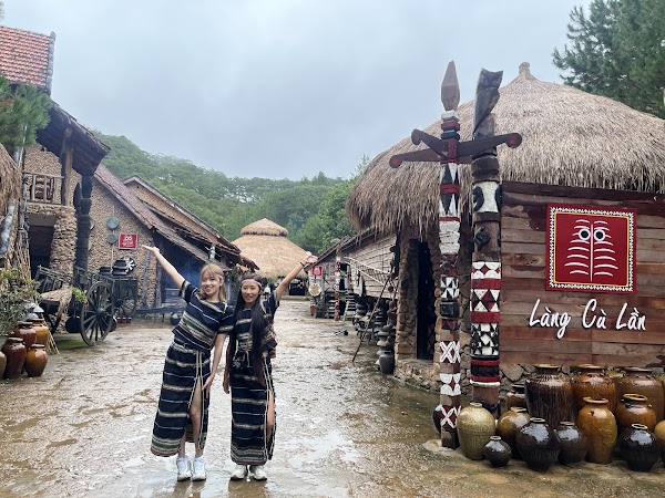 Cu Lan Village 3