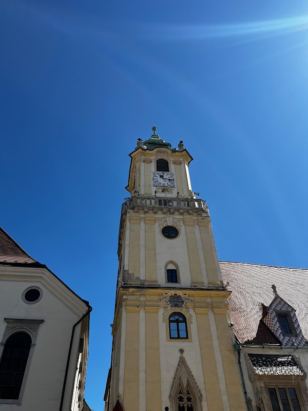 Discover Bratislava - Free & Private Walking Tours 2