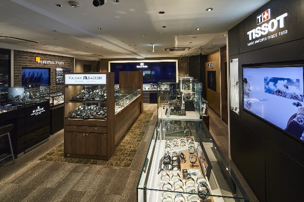BEST Shinjuku Flagship Store 5