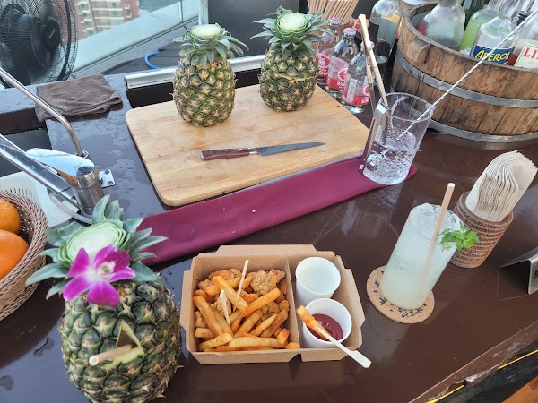Tichuca Rooftop Bar 5