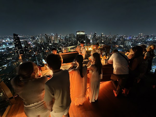 Tichuca Rooftop Bar 3