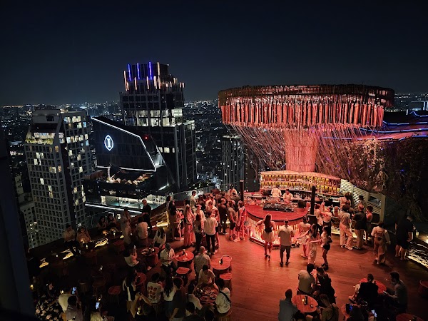 Tichuca Rooftop Bar 2