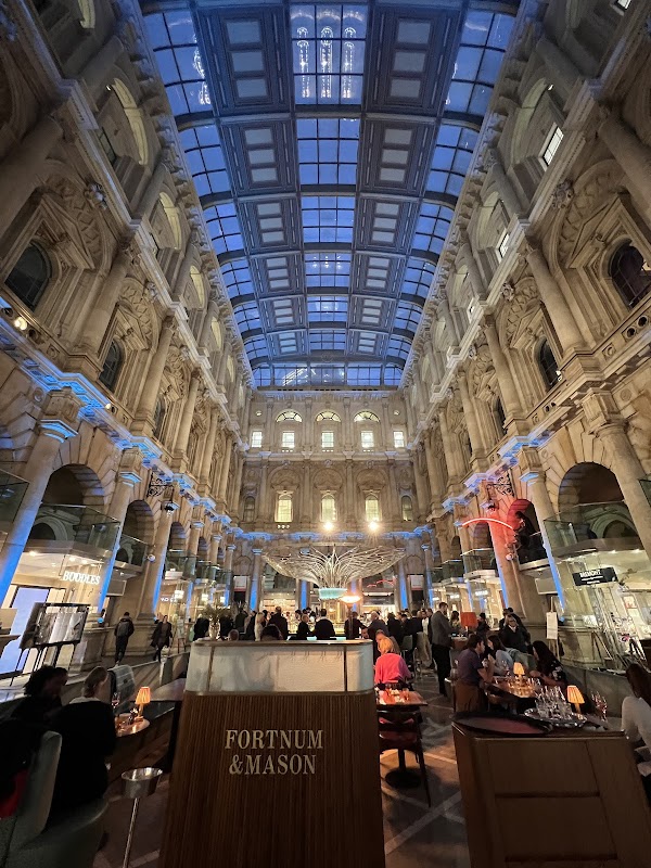 Royal Exchange 4