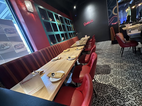 SabbVerr Thai Bar & Grill 1
