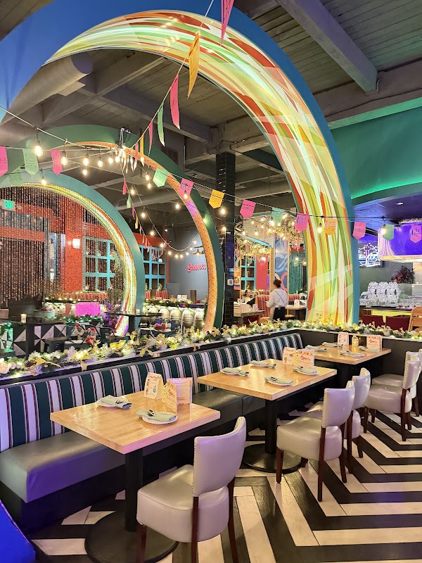 SabbVerr Thai Bar & Grill 2