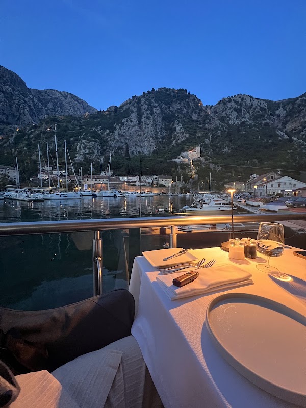 Restaurant Galion 2
