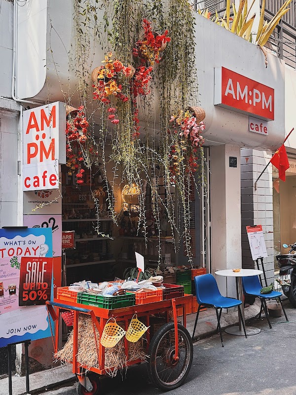 AM:PM cafe & pop-ups