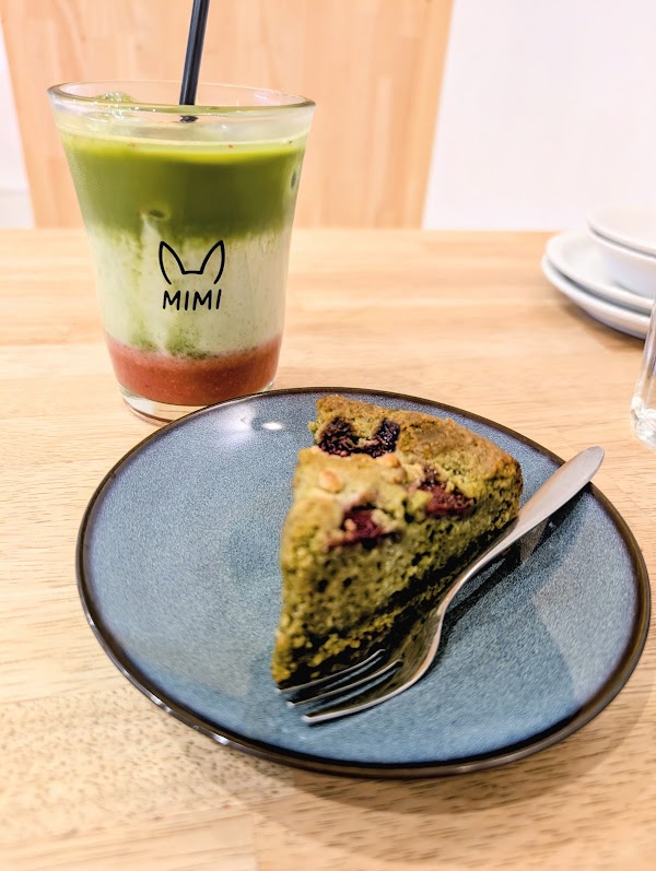 MIMI -Vegan Sweets & Restaurant 3