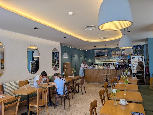 Alba: brunch • coffee • matcha bar 5